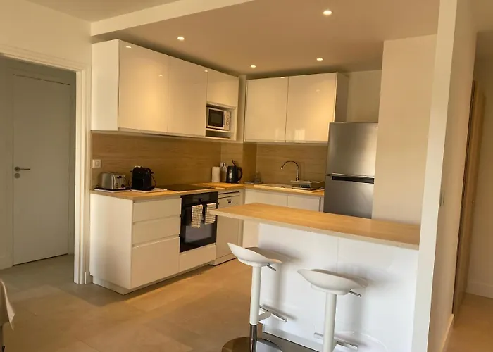 F2 Centre Lit 180 Parking Gratuit Довиль