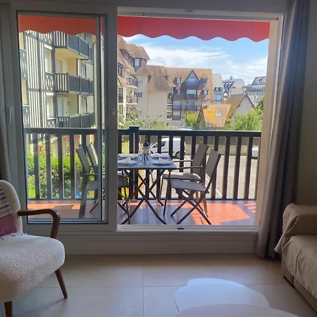 F2 Centre Lit 180 Parking Gratuit *