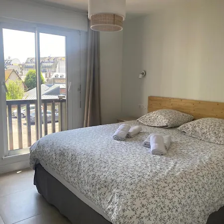 F2 Centre Lit 180 Parking Gratuit *