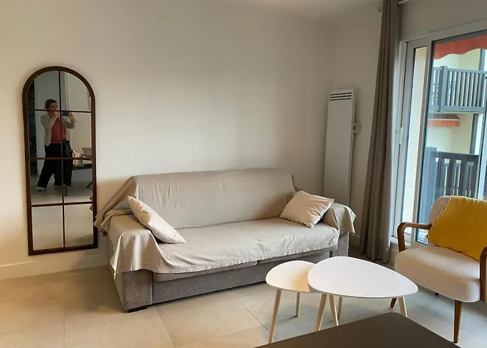 F2 Centre Lit 180 Parking Gratuit *