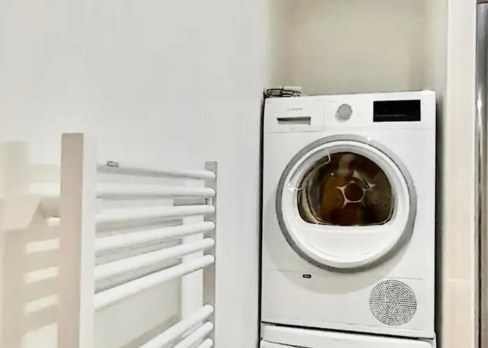 Apartment F2 Centre Lit 180 Parking Gratuit